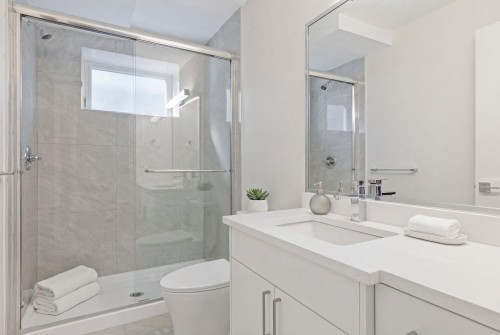 2136 Venables Street, Vancouver, BC 