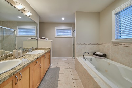 11640 Ritchie Avenue, Maple Ridge, BC 