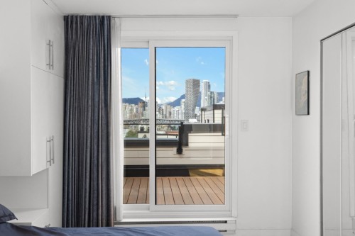 1286 7Th Avenue W, Vancouver, BC 