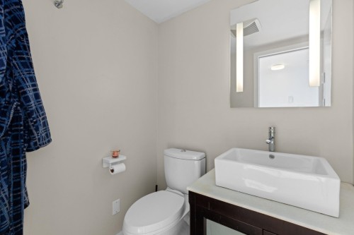 1286 7Th Avenue W, Vancouver, BC 