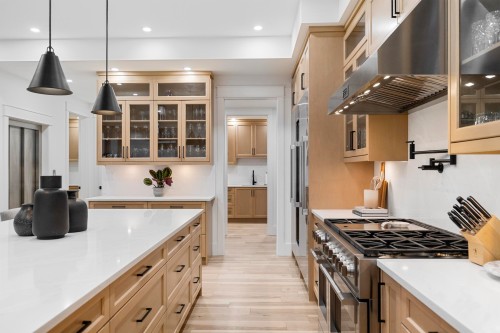 1007 Ioco Road, Port Moody, BC 