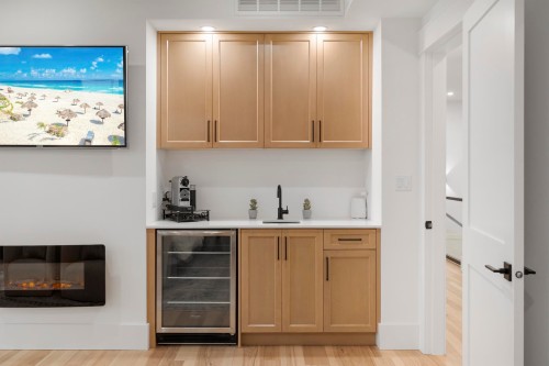 1007 Ioco Road, Port Moody, BC 