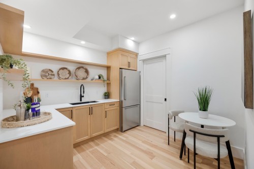 1007 Ioco Road, Port Moody, BC 