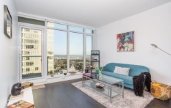 2704-4458 Beresford Street Burnaby, BC V5H 0J1