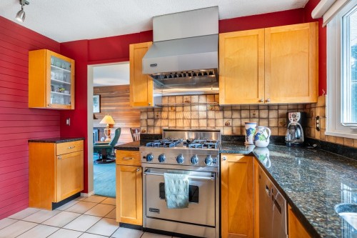 908 Stanton Avenue, Coquitlam, BC 