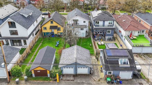 2223 8Th Avenue E, Vancouver, BC 