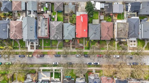 2223 8Th Avenue E, Vancouver, BC 