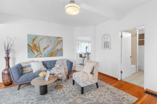 2223 8Th Avenue E, Vancouver, BC 