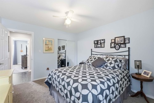 20402 Walnut Crescent, Maple Ridge, BC 