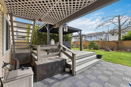 20402 Walnut Crescent, Maple Ridge, BC 