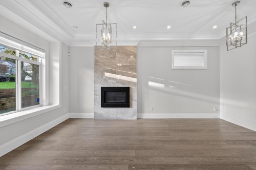 824 Chestnut Street, New Westminster, BC 