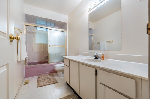 1632 Como Lake Avenue, Coquitlam, BC 