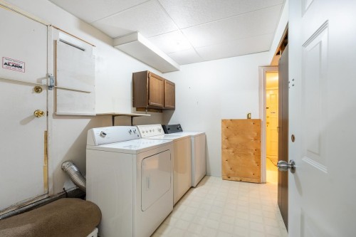 1632 Como Lake Avenue, Coquitlam, BC 