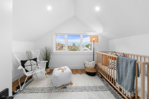 2528 Mcgill Street, Vancouver, BC 