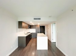 1907-8189 Cambie Street  Vancouver, BC V6P 0G6