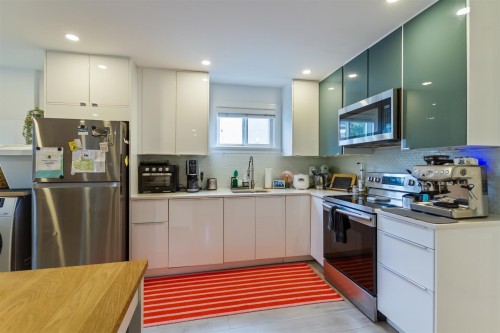 6450 St. George Street, Vancouver, BC 