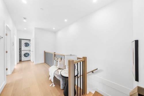 529 61St Avenue W, Vancouver, BC 