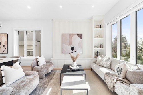 529 61St Avenue W, Vancouver, BC 