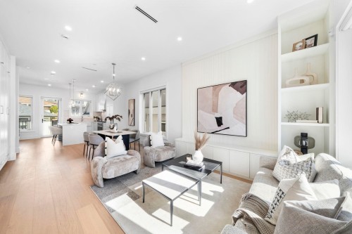 529 61St Avenue W, Vancouver, BC 