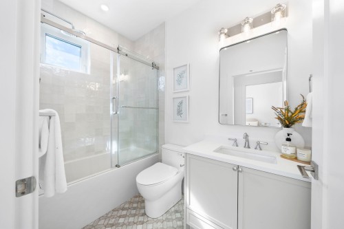 529 61St Avenue W, Vancouver, BC 