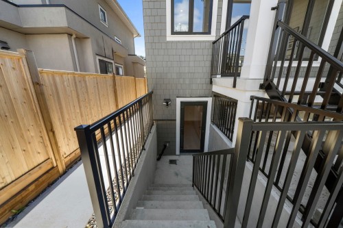 529 61St Avenue W, Vancouver, BC 