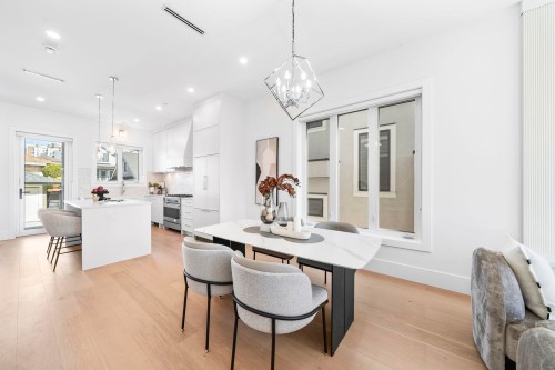 529 61St Avenue W, Vancouver, BC 