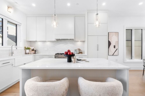 529 61St Avenue W, Vancouver, BC 