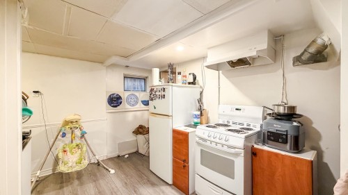 1939 39Th Avenue E, Vancouver, BC 