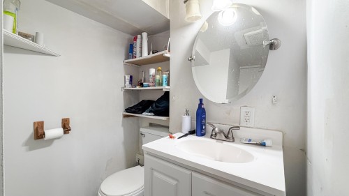 1939 39Th Avenue E, Vancouver, BC 