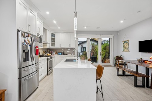 3045 59Th Avenue E, Vancouver, BC 