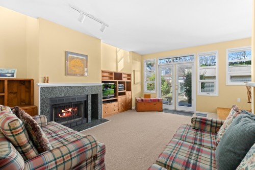 4367 15Th Avenue W, Vancouver, BC 