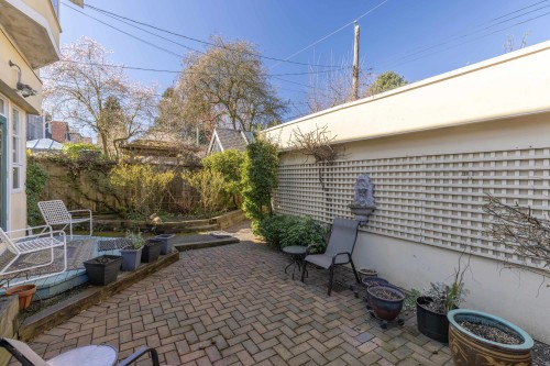 4367 15Th Avenue W, Vancouver, BC 