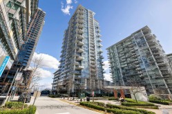 1508-258 Nelson's Court New Westminster, BC V3L 0J9