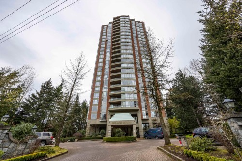 901-6888 Station Hill Drive  Burnaby, BC V3N 4X5