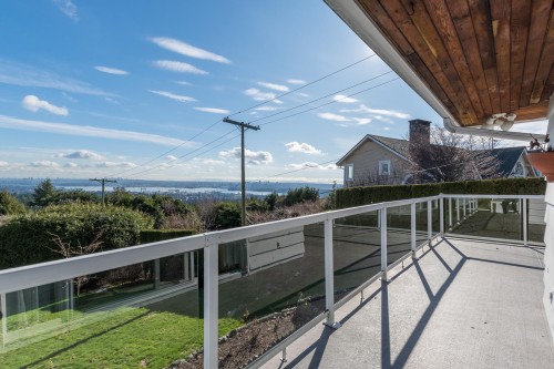 870 Farmleigh Road, West Vancouver, BC 