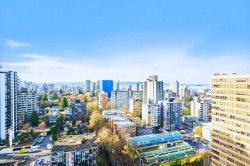 2004-1568 Alberni Street  Vancouver, BC V6G 0E3