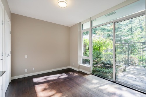 101-988 Keith Road, West Vancouver, BC 