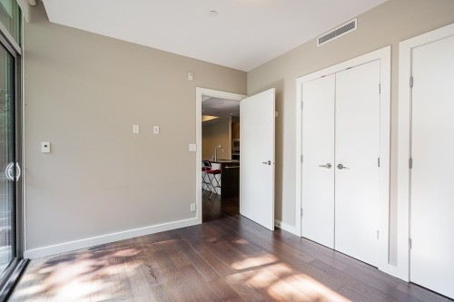101-988 Keith Road, West Vancouver, BC 