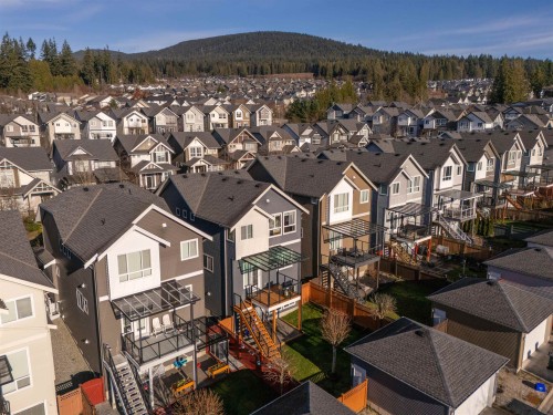 3376 Watkins Avenue, Coquitlam, BC 