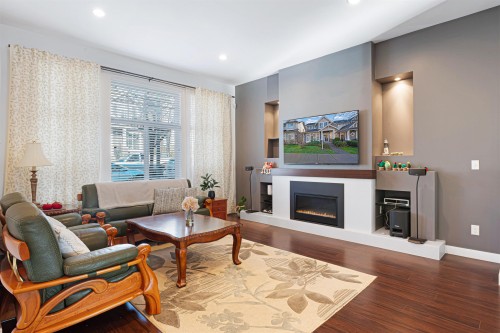 3376 Watkins Avenue, Coquitlam, BC 