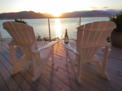 8255 Pasco Road West Vancouver, BC V7W 2T5