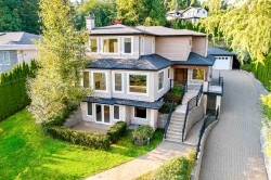 775 Westcot Place  West Vancouver, BC V7S 1P1