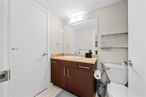 209-7337 Macpherson Avenue, Burnaby, BC 