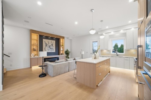 1-6139 Ashworth Avenue, Burnaby, BC 