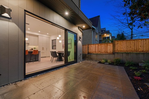1605 21St Avenue E, Vancouver, BC 