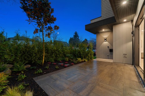 1605 21St Avenue E, Vancouver, BC 