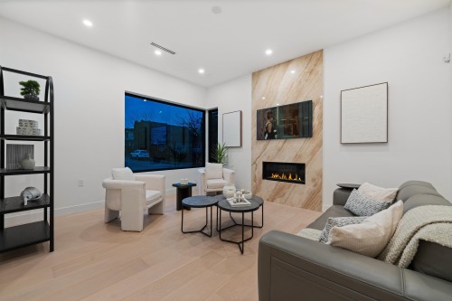 1605 21St Avenue E, Vancouver, BC 