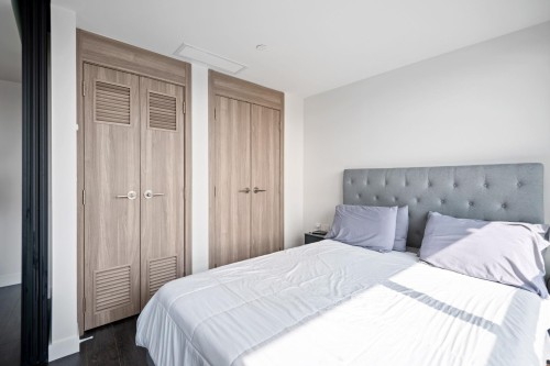 1501-1768 Cook Street, Vancouver, BC 