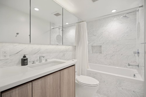 1501-1768 Cook Street, Vancouver, BC 