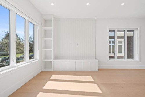 531 61St Avenue W, Vancouver, BC 